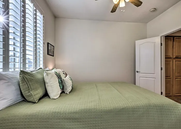 Holiday home Pool Table + Bar! Family-friendly Phoenix Retreat